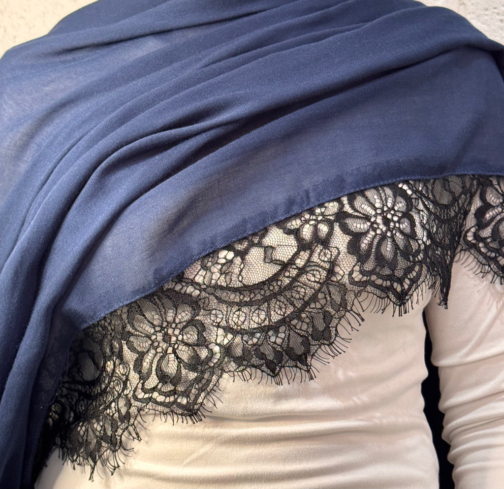 Midnight lace modal