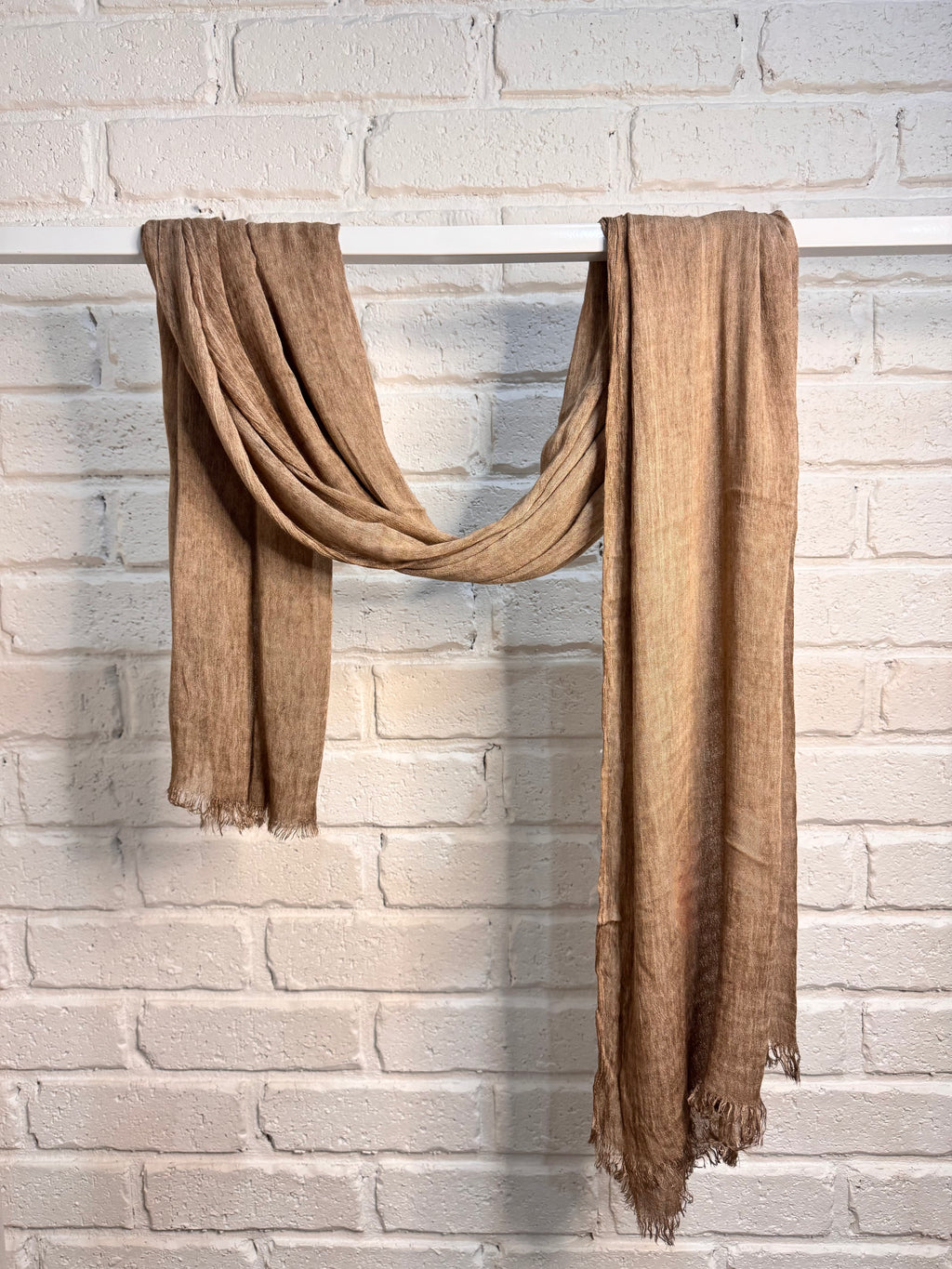 Mocha crinkle hijab
