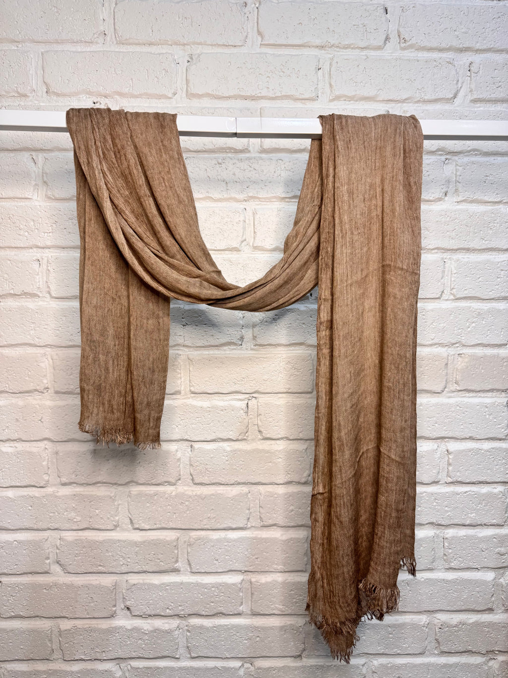 Mocha crinkle hijab