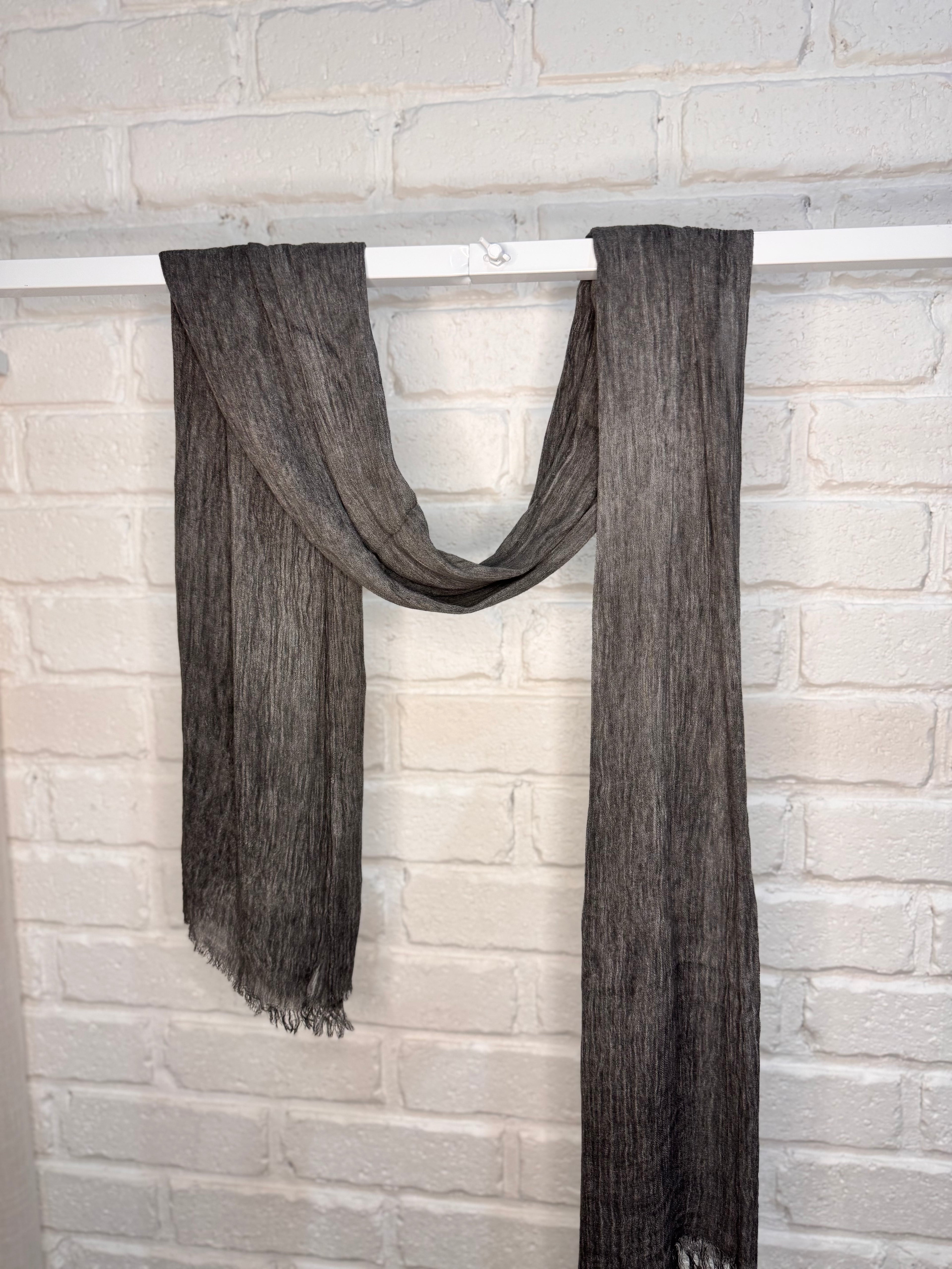 Charcoal crinkle hijab
