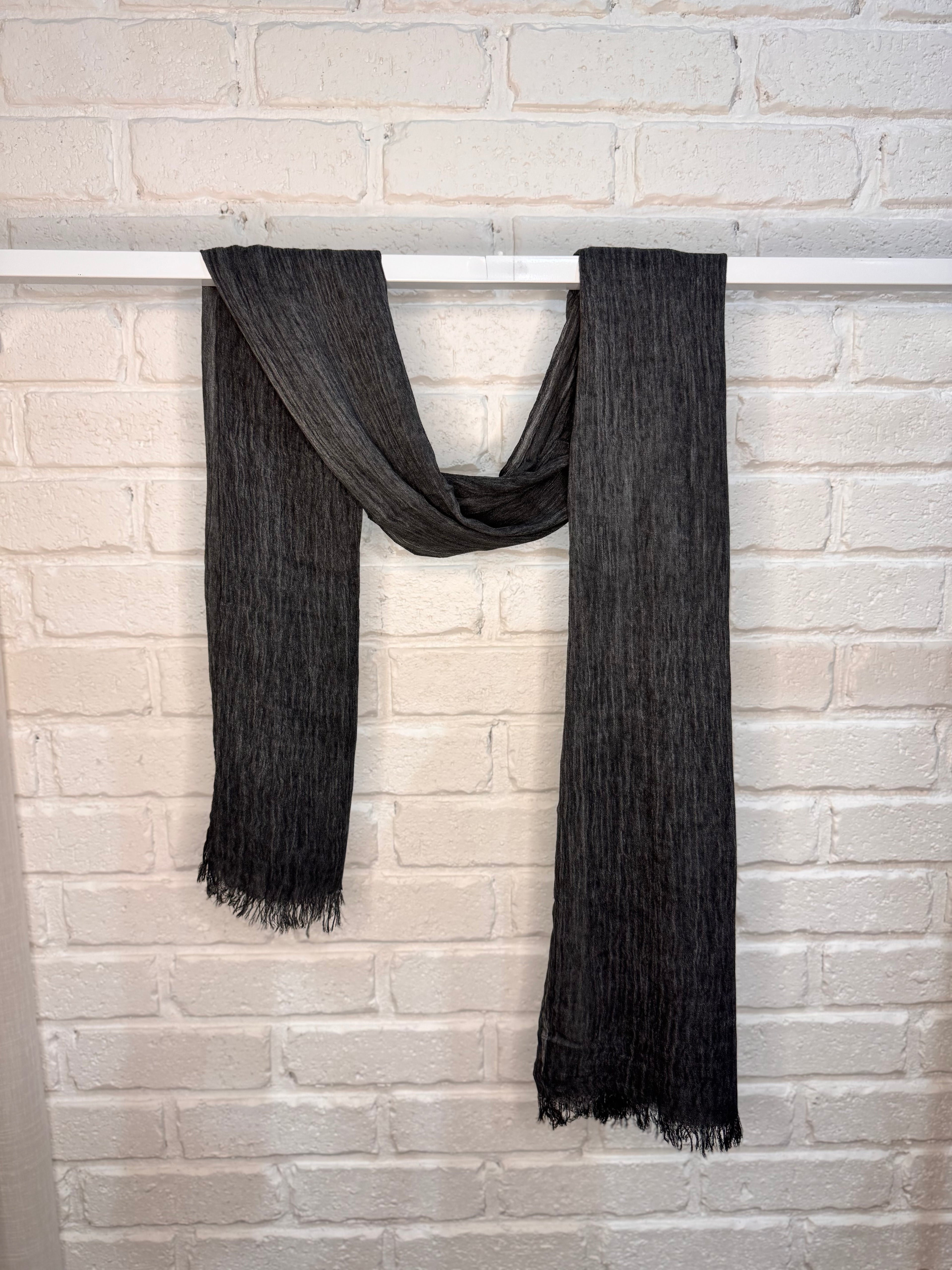 Ebony crinkle hijab