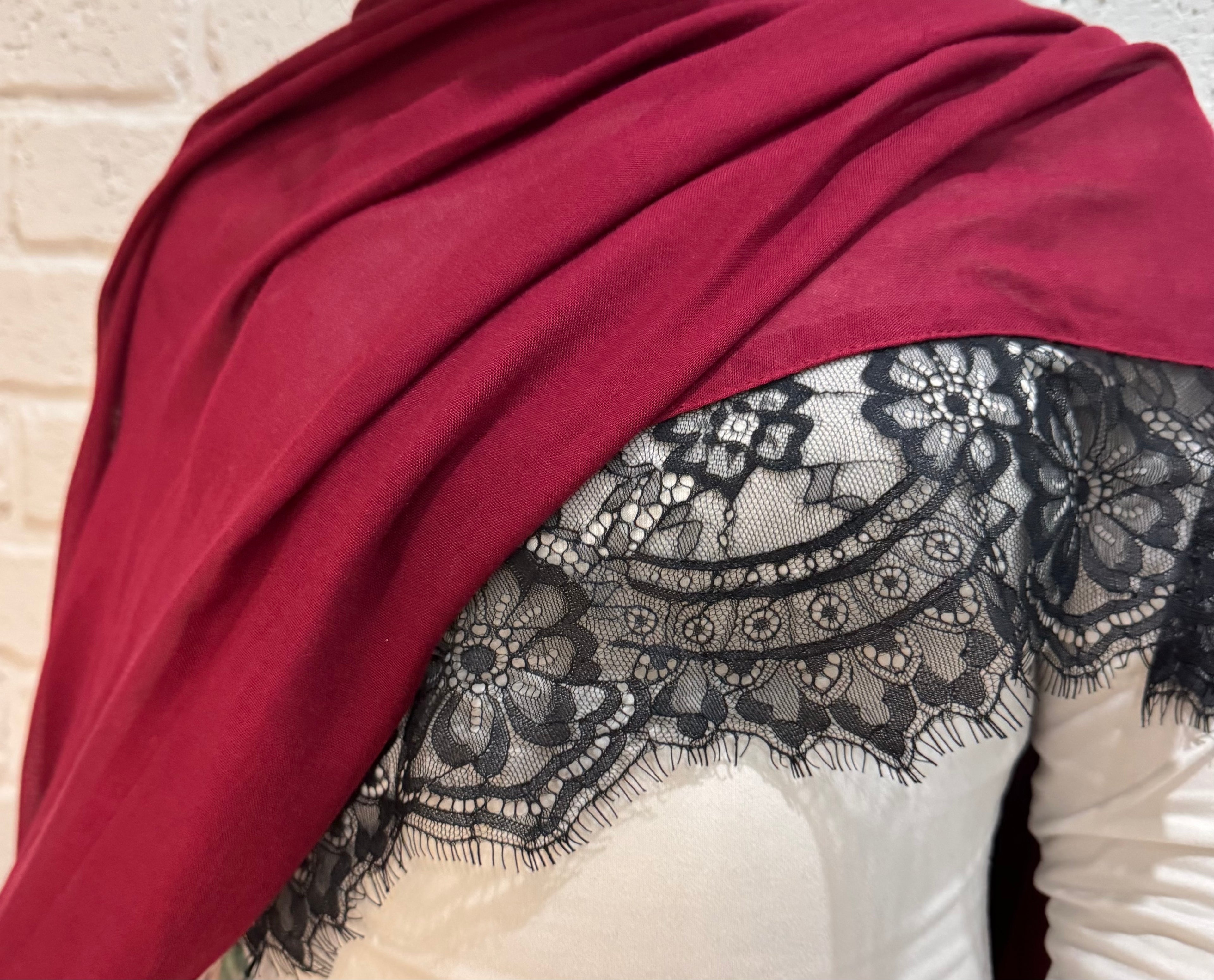 Velvet lace modal